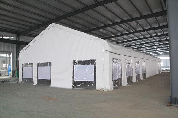 Bâtiment en toile pour évènements sportifs
