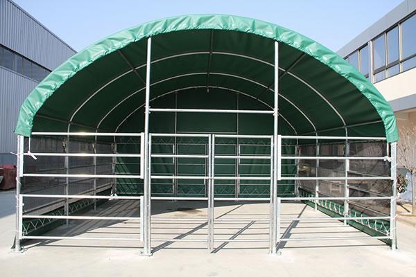 Tente de stockage de foin pour bovins d'élevage